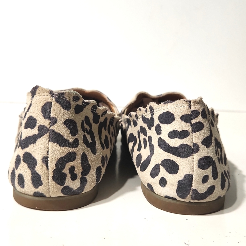 Lucky Brand Clooey Scalloped Suede Leopard Print Flat Loafers Size 8.5M - Picture 7 of 13
